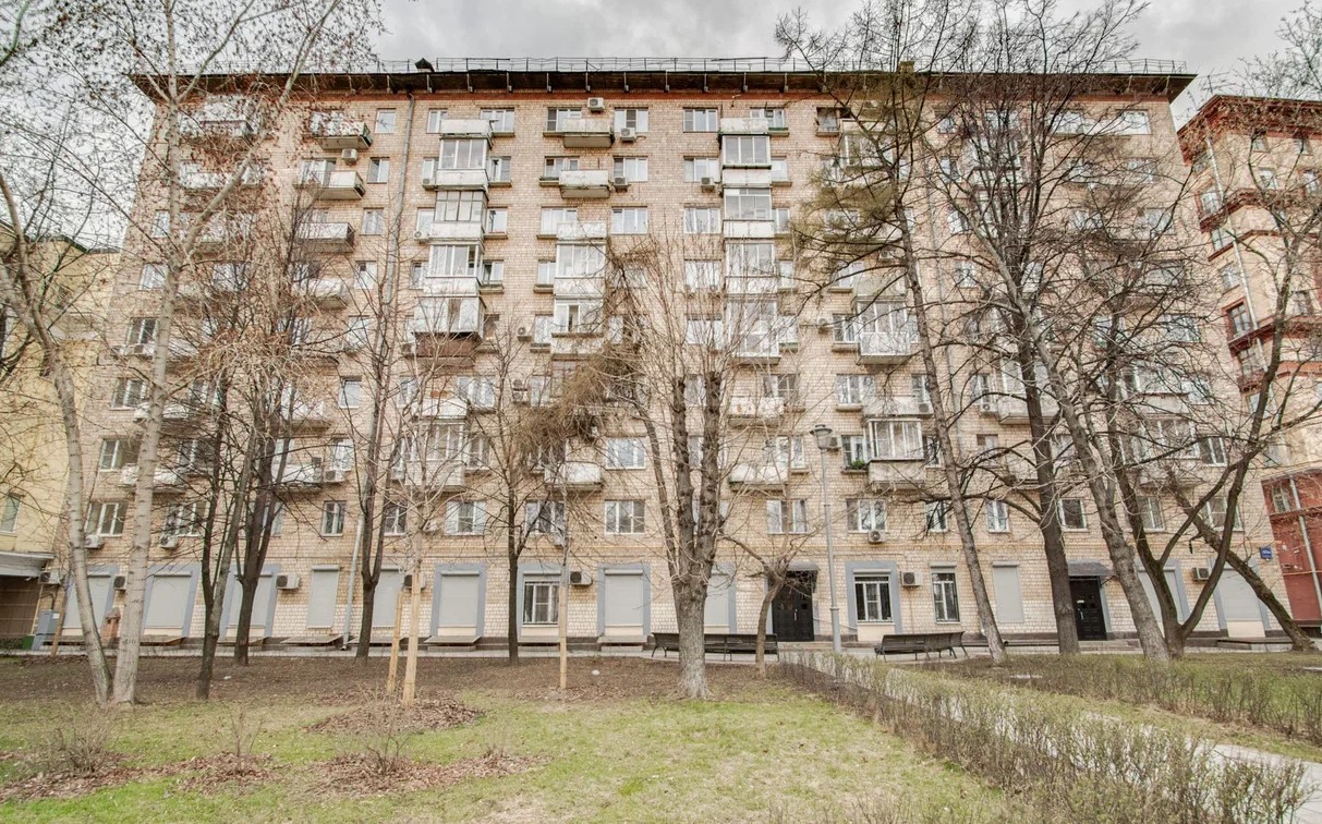 фасад дома, здание по адресу г Москва, Космодамианская наб, д 4/22А